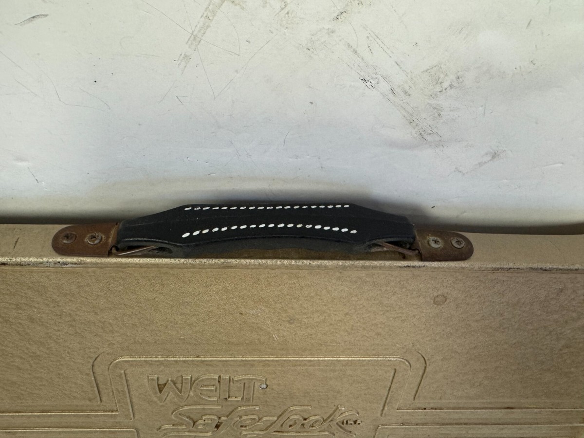 Vintage WELT SAFE-LOCK INC. Professional PROJECT-O-STAND Adj