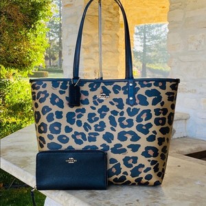 coach leopard tote