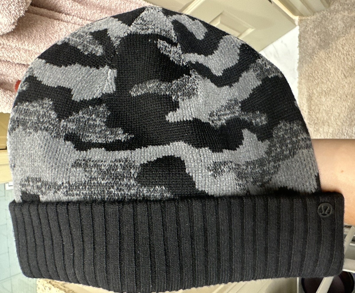 Lululemon Room For Warmth Beanie Hat Lululemon + Warm Revelation Beanie main image 3