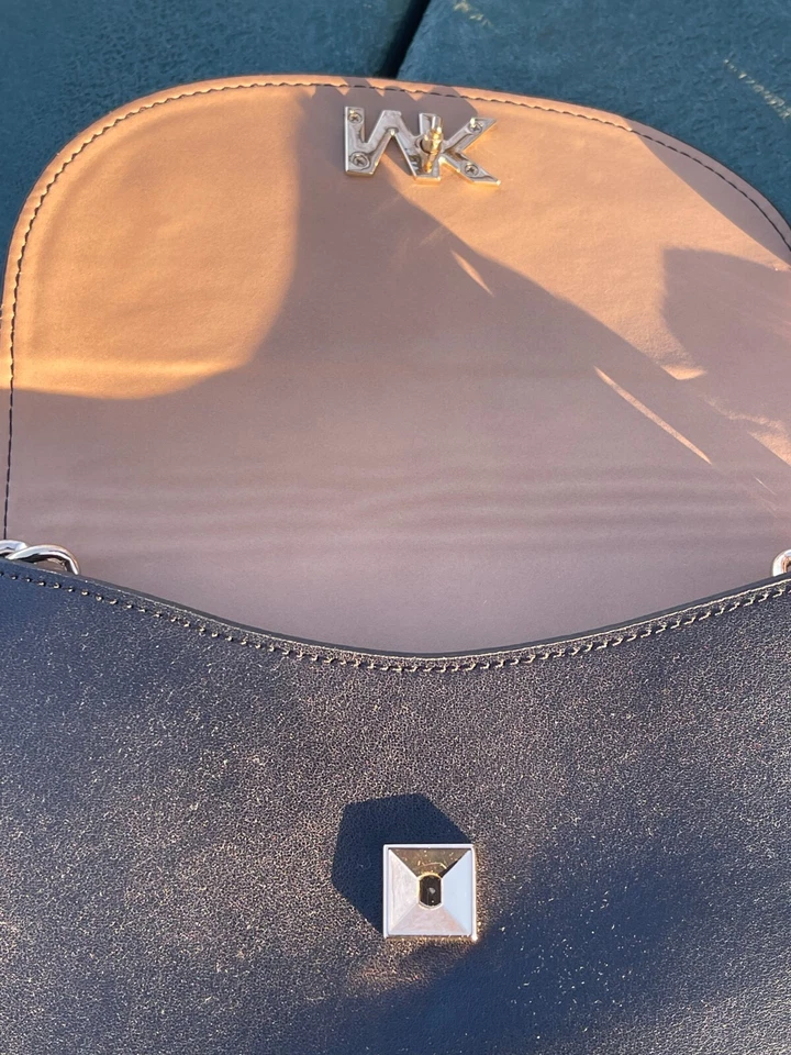 michael kors belt bag - Image 3 of 4