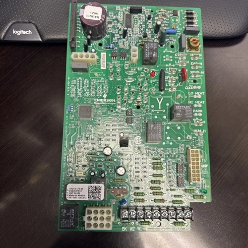 Trane 50V54-571-01 D343687P02 CNT06585 Furnace Control Circuit Board