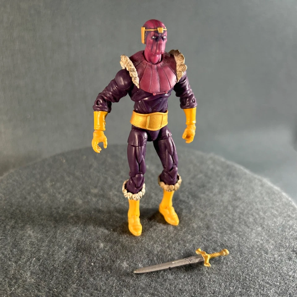 Marvel Universe 022 Baron Zemo 3.75 Inch Action Figure Hasbro - Image 4 of 4
