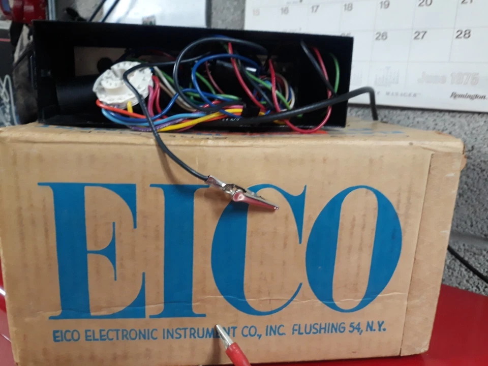 385 gerador de barras coloridas de estado sólido EICO Estate compre não testado. Caixa e papelada. - Imagem 3 de 4