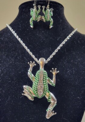 Tree Frog Necklace & Earring Fashion Set, Cubic Zirconia & Silver Plated, Preown