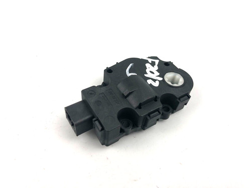 BMW 1er Reihe F20 M135i Klimaanlagen-Heizungsklappen-Servomotor T946104