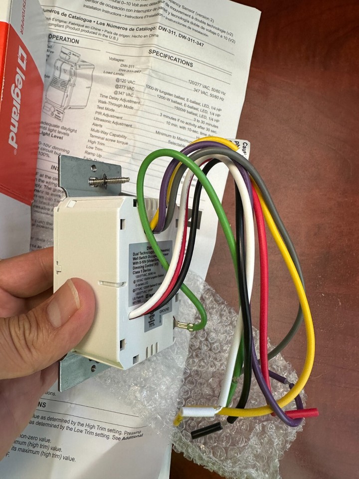 Legrand WATTSTOPPER DW311W Dimming Wall Switch Occupancy Sensor 120