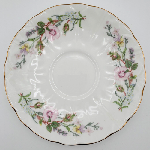 VTG Aynsley Wild Tudor Tea Cup & Saucer Multicolor Floral Gold Trim Cottage - Picture 7 of 8