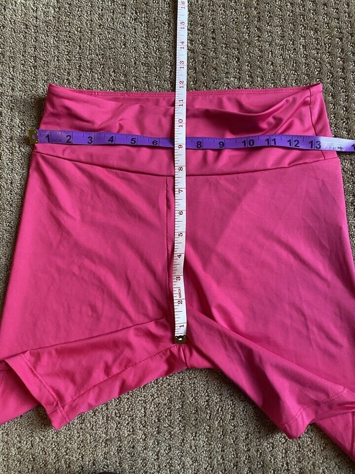 Twenty Montreal Solid Compression Shorts Womens M… - image 5