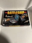 VINTAGE Battleship COMPLETE Milton Bradley 1996 90s War Classic Board Game