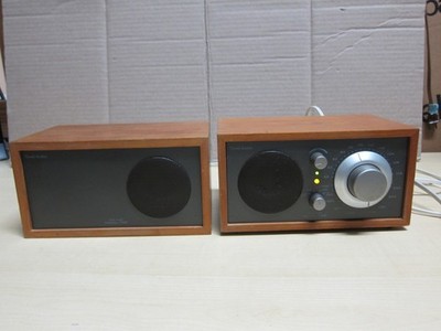 Tivoli Audio Model Two AM/FM Stereo Radio Henry Kloss + Right