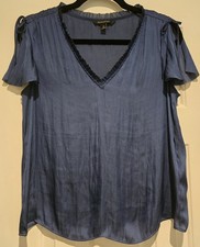 Women's Banana Republic Blue Soft Satin Flutter Sleeve Blouse Size Extra Small