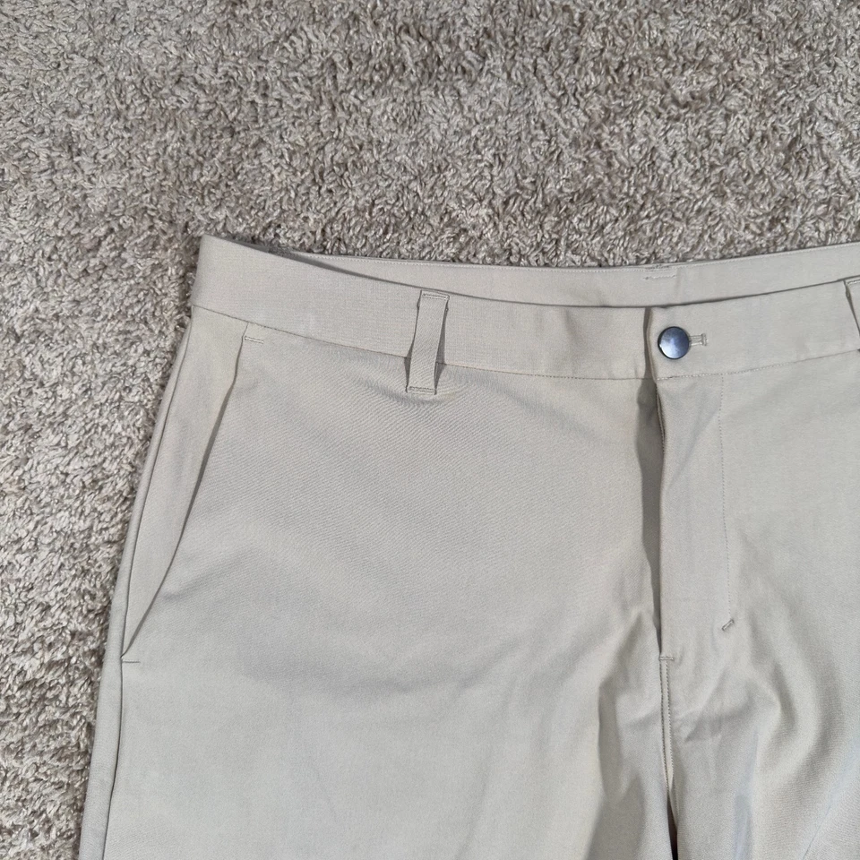 Lululemon Khaki Shorts Size 38 Commission Classic Fit Warpstreme 9” LM7B96S - Image 2 of 4