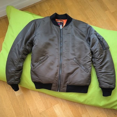 Schott Ma-1 Bomberjacke  Dunkeloliv In M (L) wie neu 