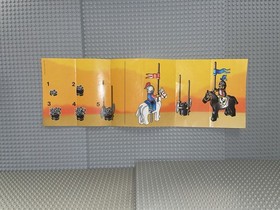 Vintage Castle LEGO Lot - 6030 Catapult and set 677, 6021 - 100% Complete 3 sets