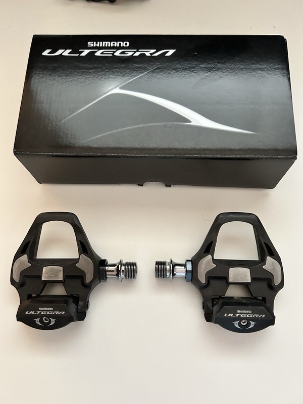 Shimano PD-R8000 Ultegra SPD-SL Road Bike Pedals Carbon, Black