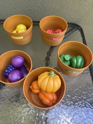 21 Pc Learning Resources FRUITS VEGETABLES Farmers Market Play Food 5 Bins+Food