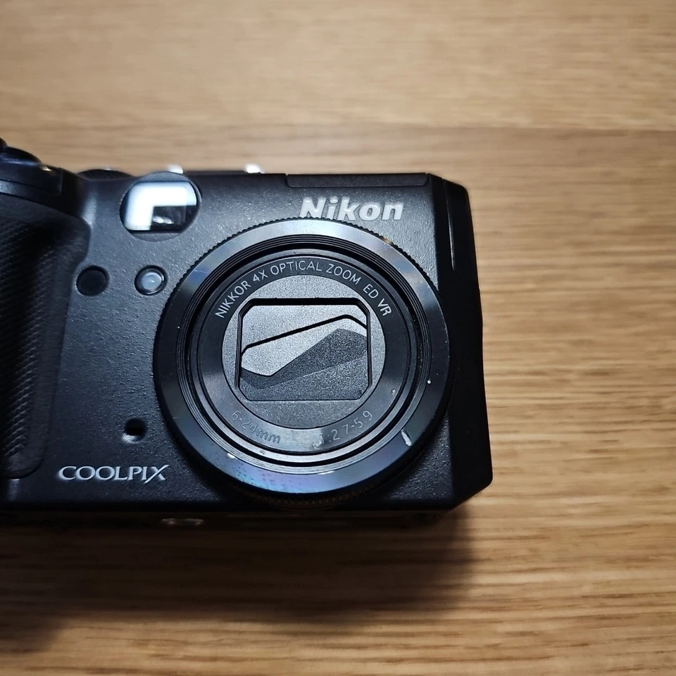 Digitalkamera Nikon Coolpix P6000 Schwarz Zustand Sehr Gut Getestet Funktioniert - Bild 3 von 4