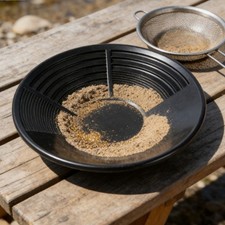 Gold Washing Pan 34 x 7cm Black Lightweight Heavy Duty River Mining Tool