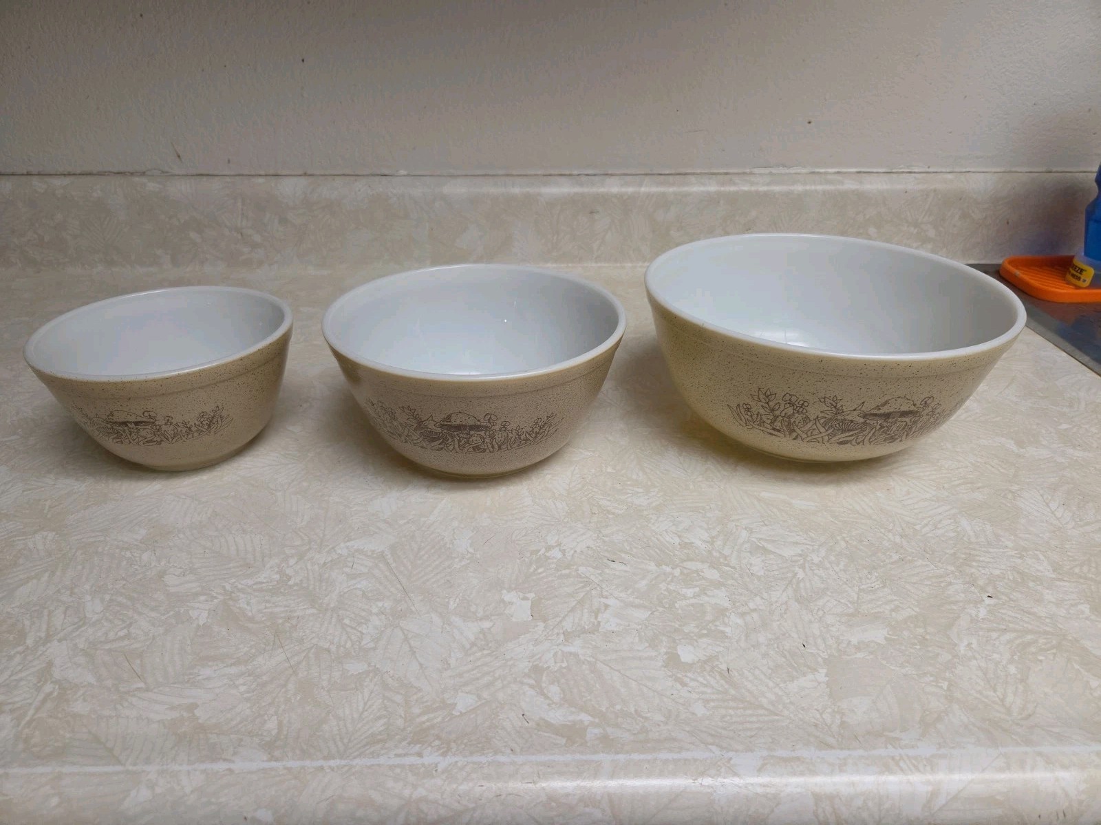 Vintage Pyrex Mushroom Forest Fancies Nesting 3-Piece Mixing Bowl Set 401-403 