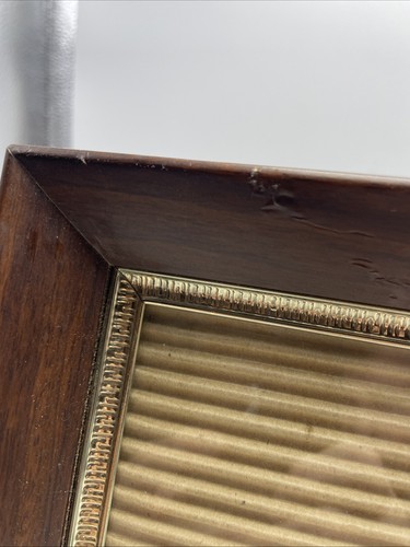 Picture Frame 8x10 Dark Wood Gold Tone Metal Table Top Wall Mount Photo Vintage - Picture 5 of 14