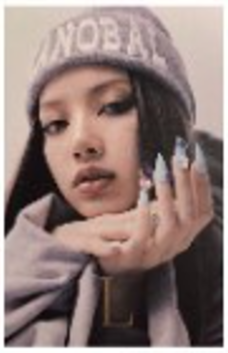 BLACKPINK LISA ALBUM 