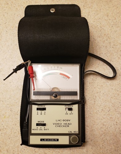 LEADER LHC-909V VIDEO HEAD CHECKER, WITH CASE, LEADS TESTED - Picture 3 of 10