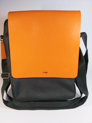smiggle satchel