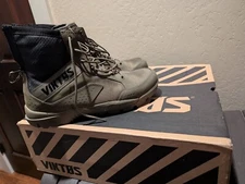 Men's Viktos Boots Size 11.5