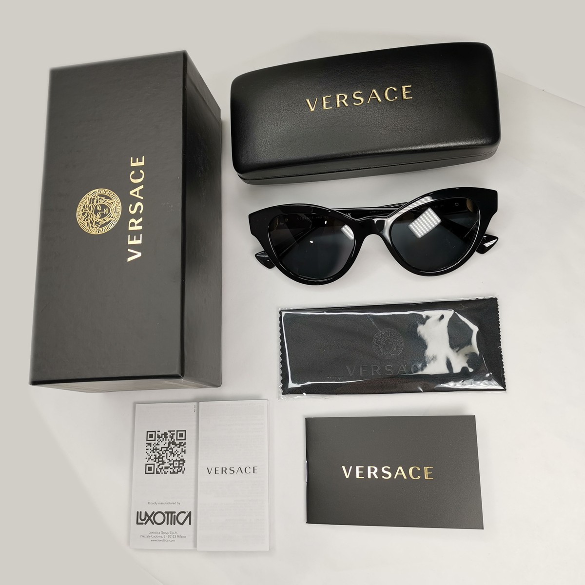 Versace Sunglasses Black Gold Cat Eye Medusa MOD VE 4435 GB1 Versace Sunglasses Black Gold Cat Eye Medusa MOD VE 4435 GB1