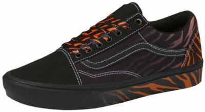 Vans UA Comfycush Old Skool Black Orange Unisex Canvas Skate Trainers