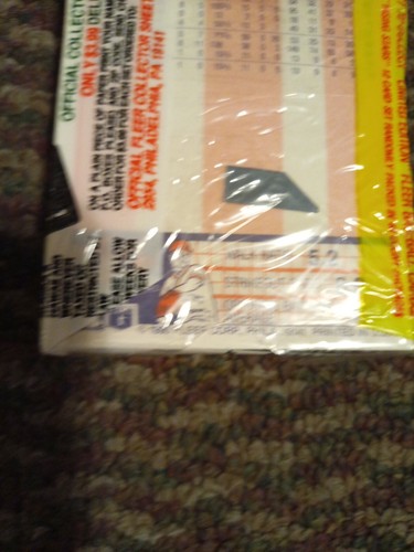 NEW-1990 FLEER BASEBALL CELLO PACKS - LOT OF 3 CELLO PACKS - UNOPENED - Picture 9 of 17