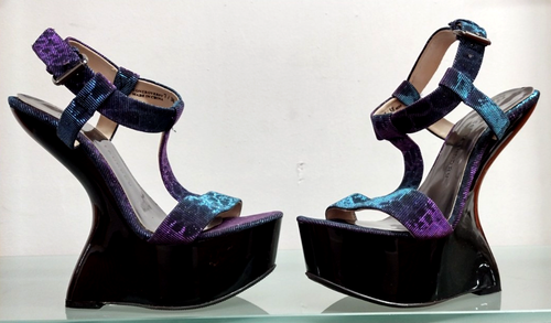Vintage Cyber Platform Shoes 7M Metallic Giraffe Iridescent Chinese Laundry 7 M