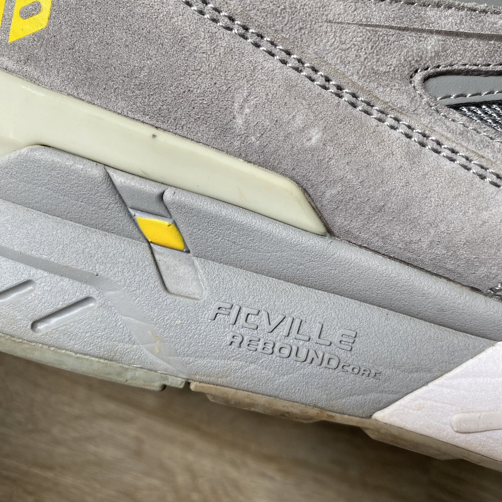 SAOLA Scarpe sneakers uomo Fitville Rebound Core grigio taglia 9 5 scamosciate