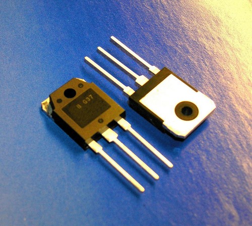 Power MOSFET High Voltage FDA24N50 500V 24A 0.16 ohm - Picture 3 of 3