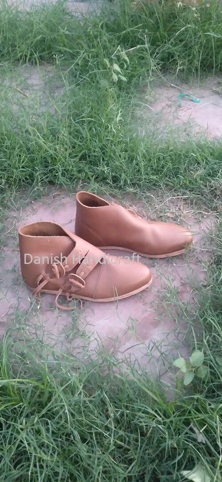 Medieval Era Leather two button boots with lace pair new unique footwar for Uni - Image 3 of 4