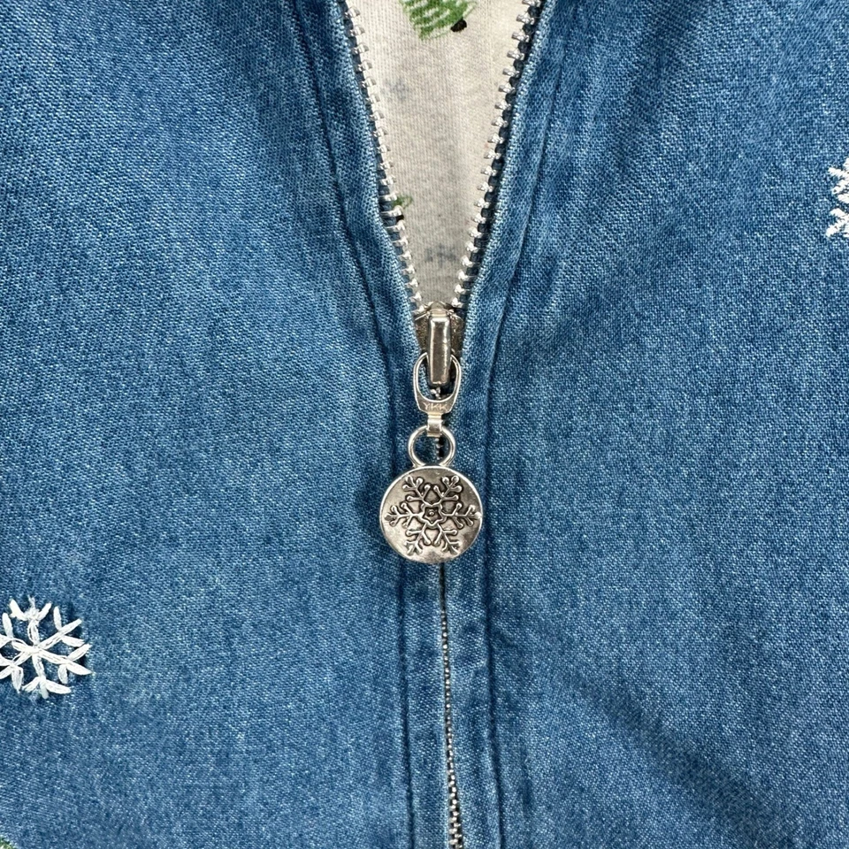 Vtg Fashion Bug Penguin Denim Jacket 30/32W Winter Holiday Embroidered Zip - Image 4 of 4