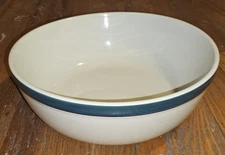 Gibson Housewares 11+" Bowl - Spotless !!!