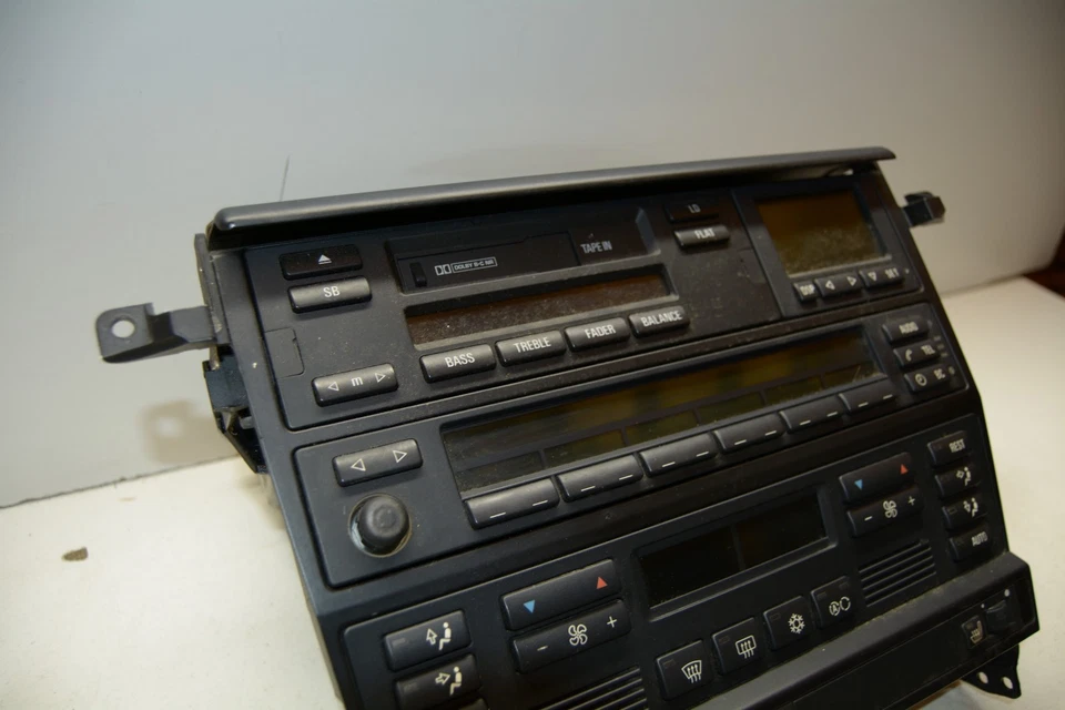 BMW 740I 1995-2001 AIRE ACONDICIONADO CALEFACCIÓN TEMPERATURA SIN CONTROL DE AIRE ACONDICIONADO TRASERO FABRICANTE DE EQUIPOS ORIGINALES, 655-50981 Foto 3 de 4