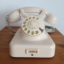 Telefon,Wand-Tisch-Telefon mit Wählscheibe,Weiß, Bakelit,aus 1957