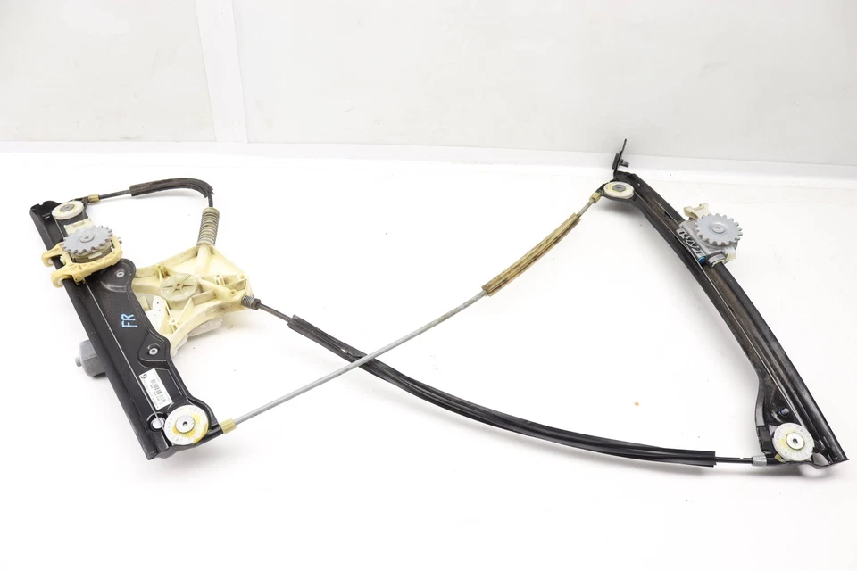 BMW 640I 2012-2018 - Regulador de ventana delantero derecho con motor 7303786 Foto 2 de 4