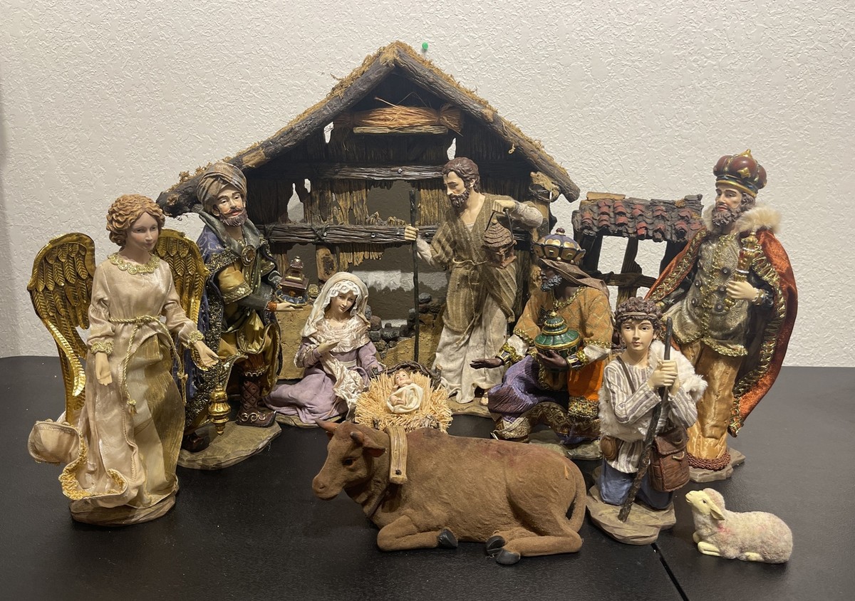 Kirkland Signature Nativity Large 562001 Costco 13 Pc Set