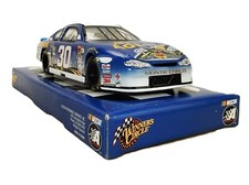  30 NASCAR 1:24 DieCast, Jeff Green, 2002 Monte Carlo, Winner's Circle, D-26