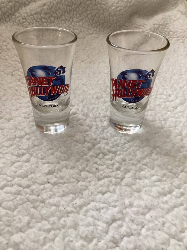 Planet Hollywood Vtg 90s 3.5” Souvenir Shot Glasses- New York, Chicago(closed)