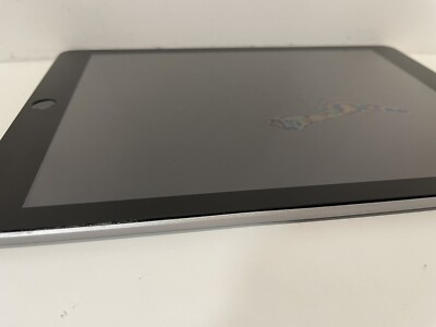 Apple iPad 5th Gen 32GB, Wi-Fi, 9.7 inch Tablet - Space Gray