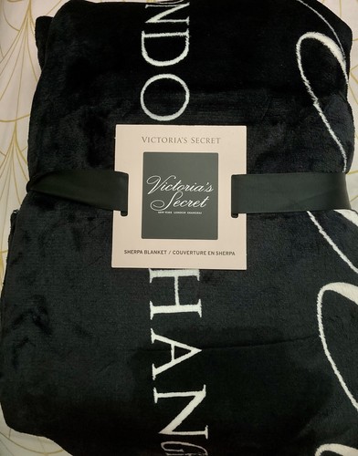 Victoria Secrets Blanket Sherpa Black Cosy New - Picture 2 of 7
