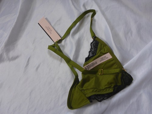 L, Victoria's Secret G-string molto sexy, nylon verde seta, hardware dorato, NUOVO - Foto 3 di 9