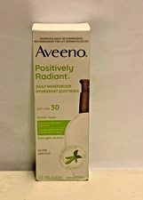 Aveeno Positively Radiant Daily Moisturizer 68 ml SPF 30 EXP:  11/2025
