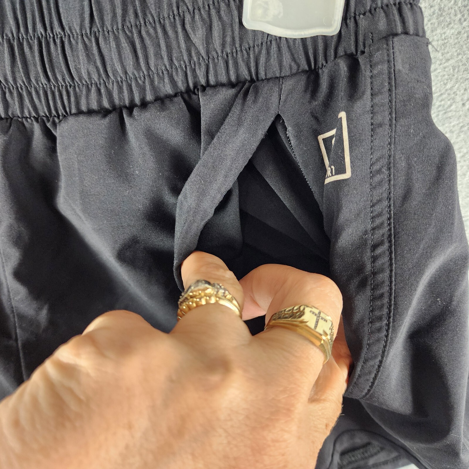 Pantaloncini atletici da donna Fila Sport XS neri pista da corsa cerniera foderati con tasca laterale