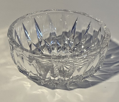 Pretty Gorham Althea Nappy Crystal Bowl Dish 4 3/8” Diameter - Picture 6 of 10