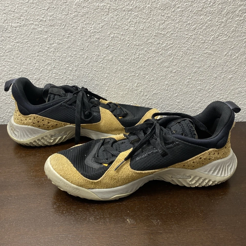 Size 10.5 - Jordan Delta Black Flax - Image 2 of 4